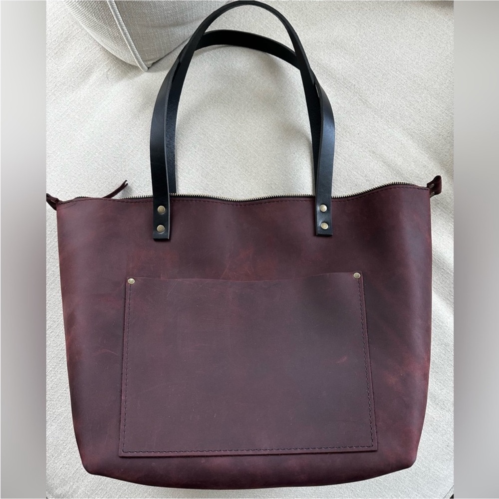 Portland Leather Large Plum Classic Tote like new stunning leather